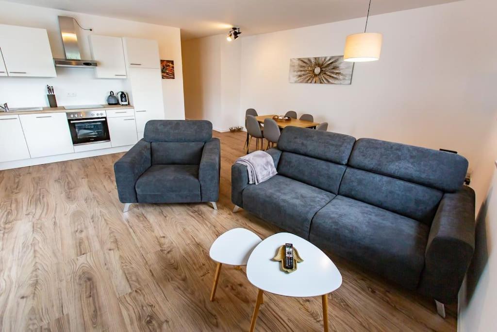 Grosse Cozy 4-Zi-Whg Mit Balkon Naehe Europa Park Und Rulantica Apartment Lahr  Exterior photo
